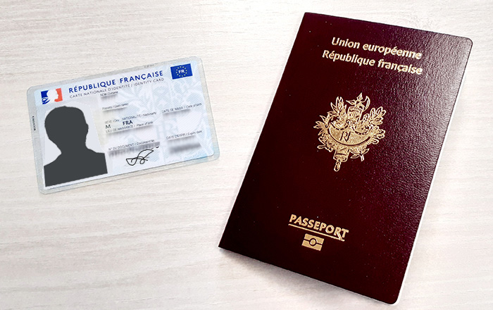 1-CNI-et-1-passeport-prweb